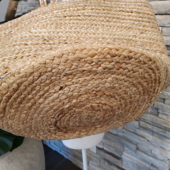Straw Tote Bag - Picture 7 of 7